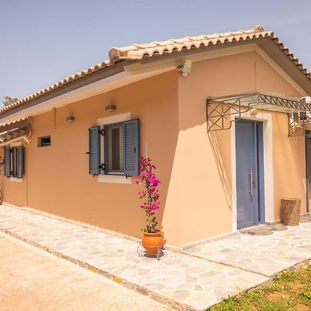 Amaliada Kourouta Villas מראה חיצוני תמונה