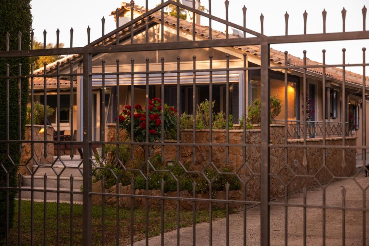 Amaliada Kourouta Villas מראה חיצוני תמונה
